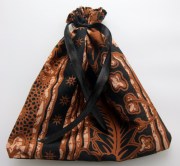 208990 Aszak African brown 19x19 cm 800